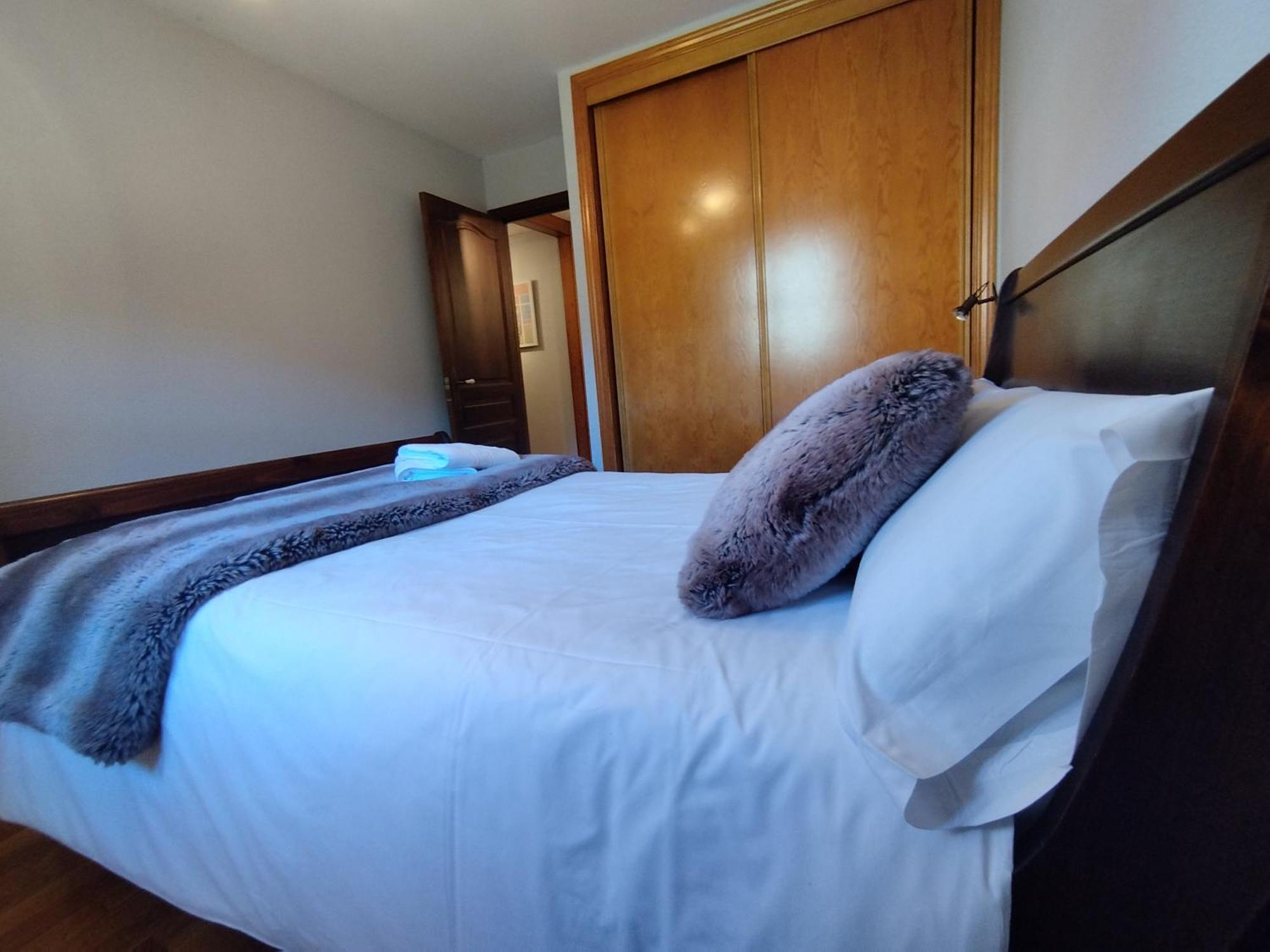 Apartament Check-In Casas Cumbre De Benasque Eriste Zewnętrze zdjęcie
