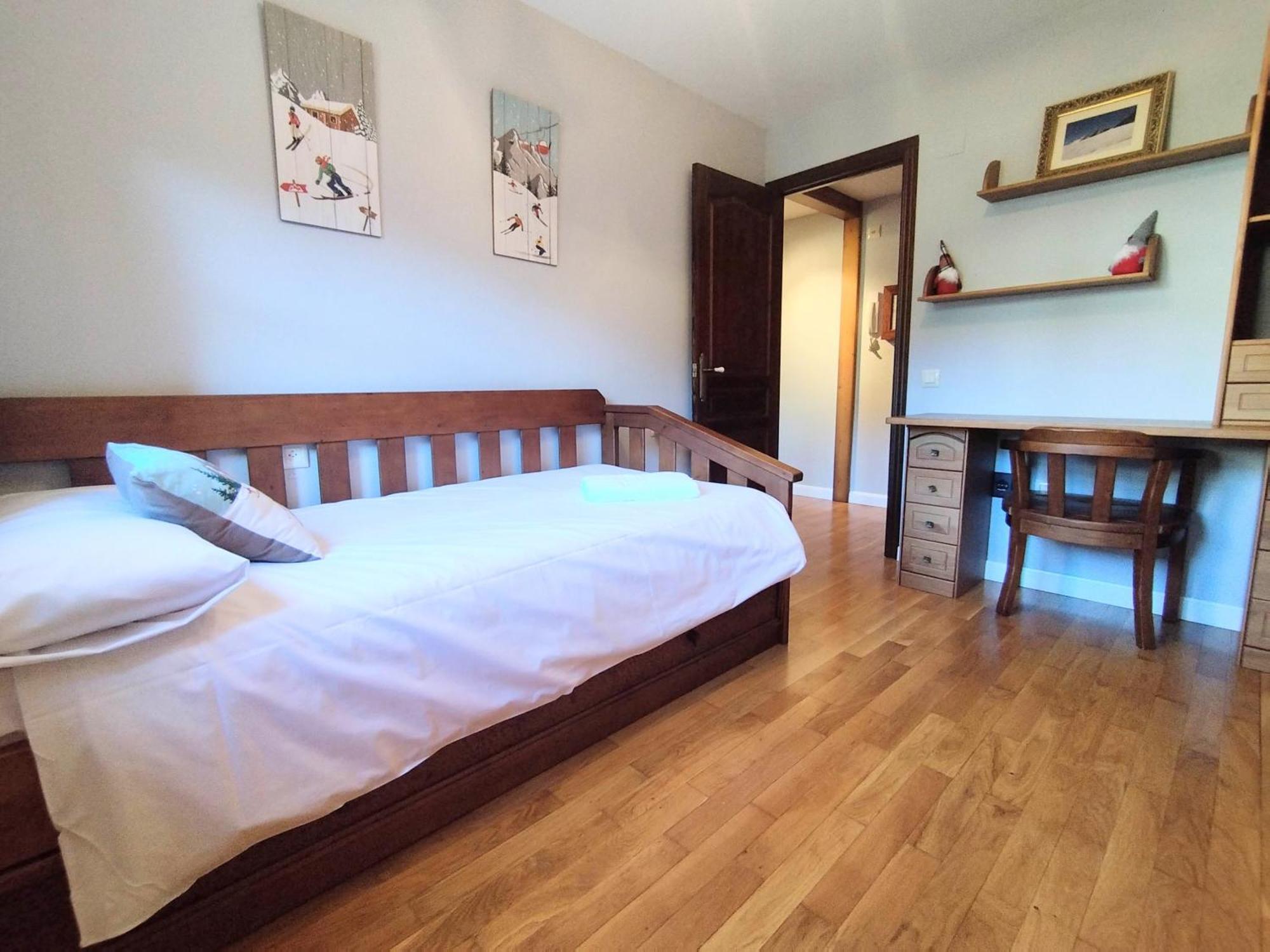 Apartament Check-In Casas Cumbre De Benasque Eriste Zewnętrze zdjęcie